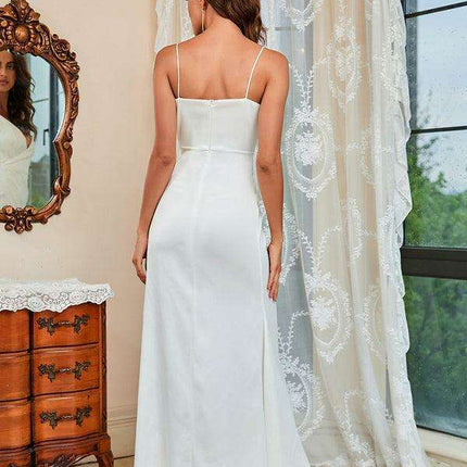 Chic Sleeveless V-Neck Maxi Dress in Luxurious Soft Polyester for Women