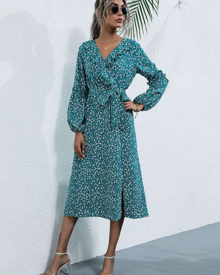 Women's ruffle collar long-sleeved floral dresses