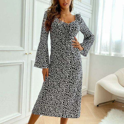 Backless Maxi Dress with Long Sleeves and Chic Print for Women