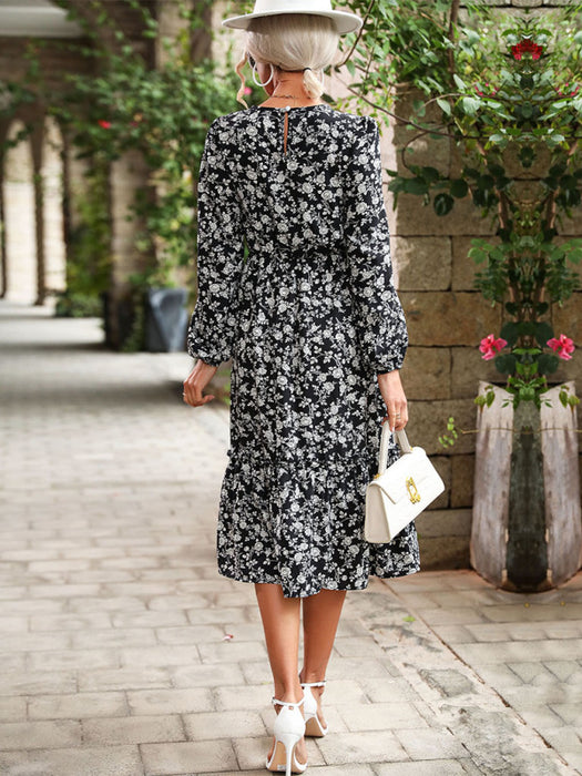 Graceful Black Floral Long-Sleeve Dress for Women: Elegant Style with a Hint of Sophistication