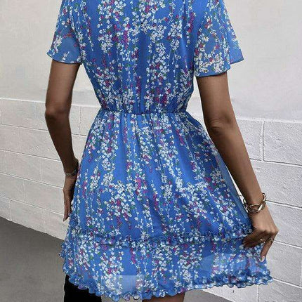 Chic V-Neck Dress: Your Go-To Essential for Spring and Summer Style