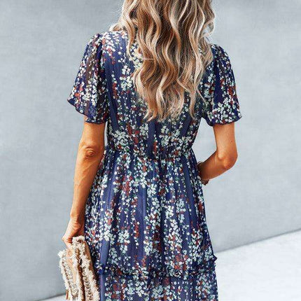 Chic V-Neck Dress: Your Go-To Essential for Spring and Summer Style