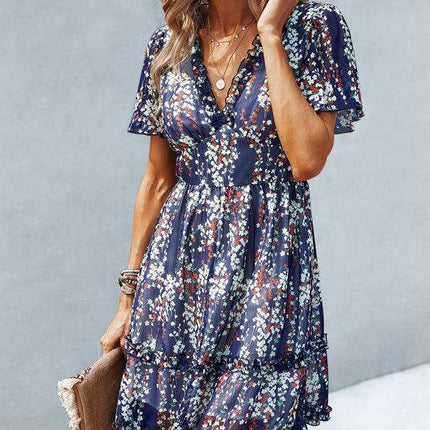 Chic V-Neck Dress: Your Go-To Essential for Spring and Summer Style