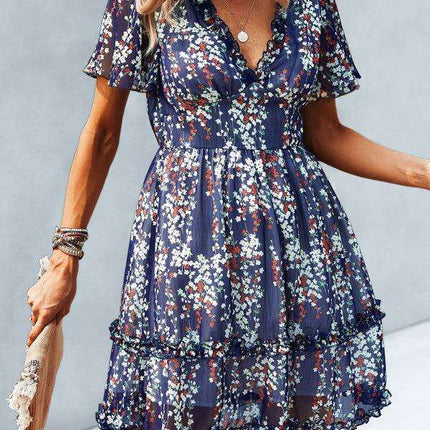 Chic V-Neck Dress: Your Go-To Essential for Spring and Summer Style