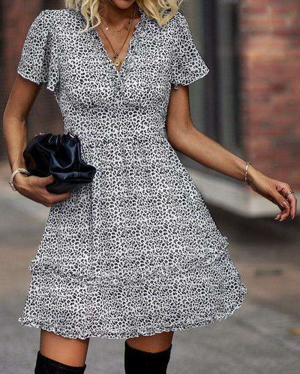 Chic V-Neck Dress: Your Go-To Essential for Spring and Summer Style