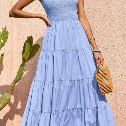 Chic Elegance: Sleek Solid Color Pleated Swing Dress for Contemporary Women