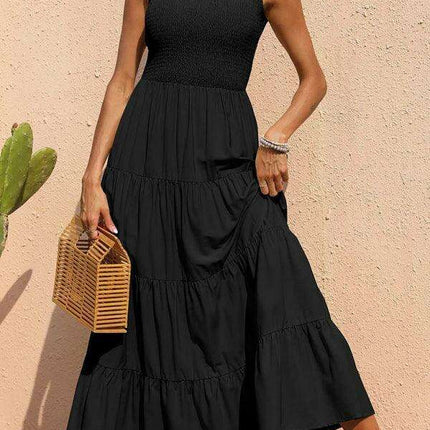 Chic Elegance: Sleek Solid Color Pleated Swing Dress for Contemporary Women