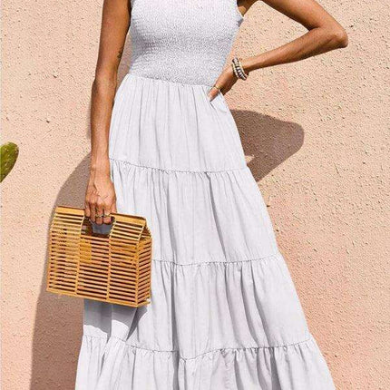 Chic Elegance: Sleek Solid Color Pleated Swing Dress for Contemporary Women