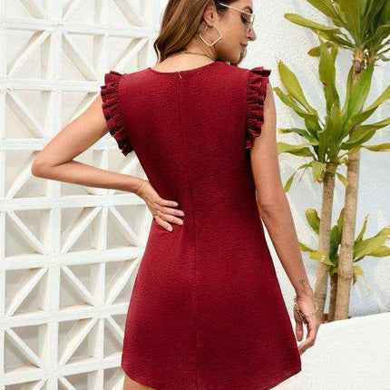 Sun-Kissed Serenity: Effortless Sleeveless Swing Dress in Solid Color for Summer Adventures