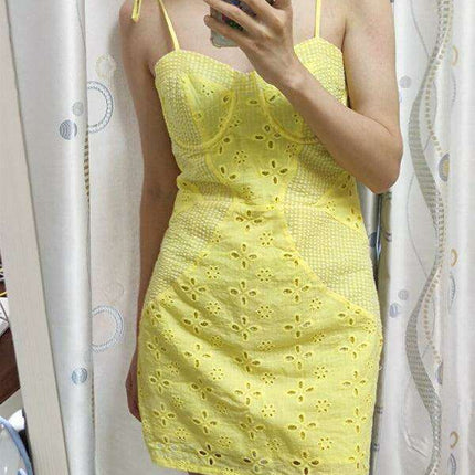 Chic Embroidered Floral Plaid Zip-Up Dress with Stylish Strappy Shoulders