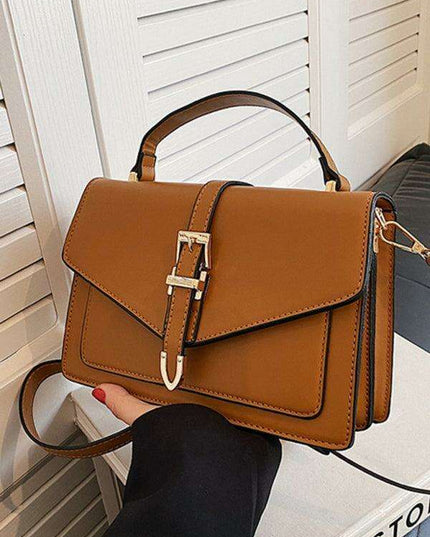 Classic Elegance Square Crossbody Bag: A Chic Purse for Effortless Fashion