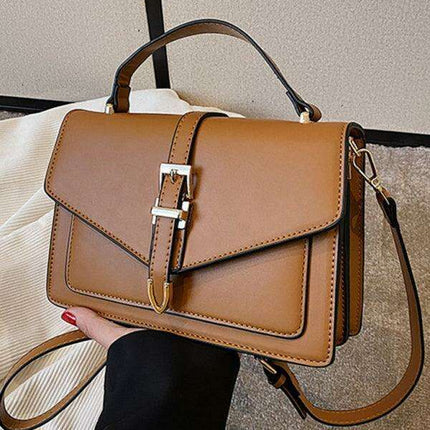 Classic Elegance Square Crossbody Bag: A Chic Purse for Effortless Fashion