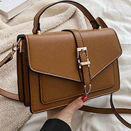Classic Elegance Square Crossbody Bag: A Chic Purse for Effortless Fashion