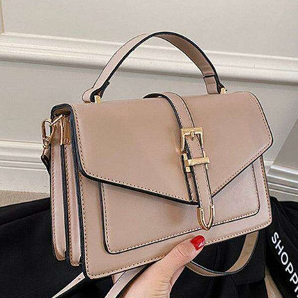 Classic Elegance Square Crossbody Bag: A Chic Purse for Effortless Fashion
