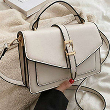 Classic Elegance Square Crossbody Bag: A Chic Purse for Effortless Fashion
