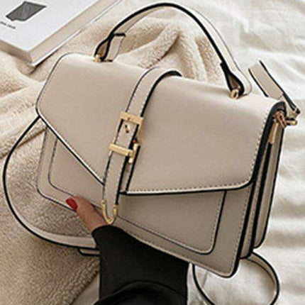 Classic Elegance Square Crossbody Bag: A Chic Purse for Effortless Fashion