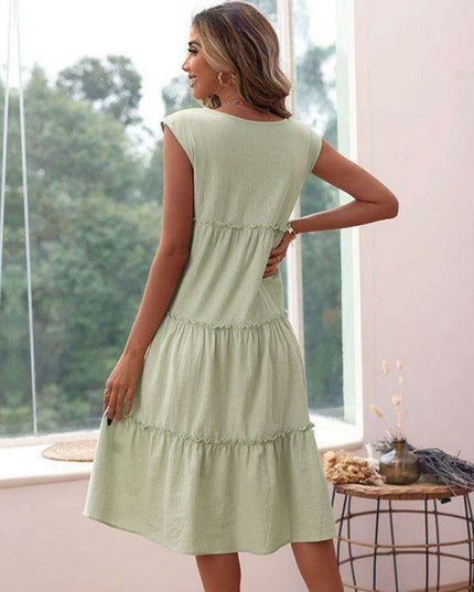 Effortlessly Elegant Sleeveless Dress: Your Versatile Wardrobe Staple