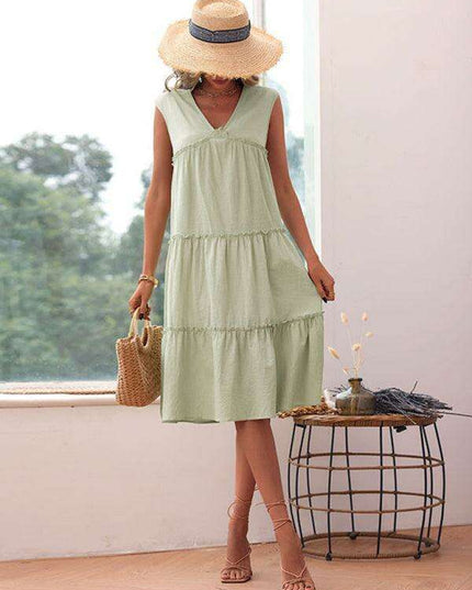 Chic Sleeveless Dress for Seamless Day-to-Night Wear