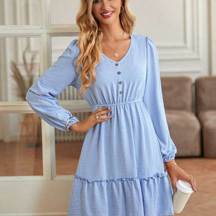 Elegant V-Neck Dress with Stylish Button Accents for Any Occasion