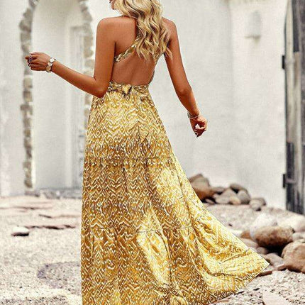 Chic Bohemian Halter Neck Maxi Dress with Elegant Waist Accent for Women