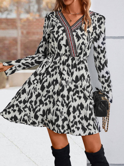 Leopard Print Long Sleeve Dress: Stylish Women's Fashion Piece