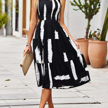 Floral Delight: Women's Sleeveless Dress with Vibrant Prints