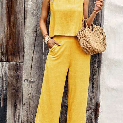 Chic Sleeveless Blouse and Cropped Trousers Set - Women's Fashion Outfit