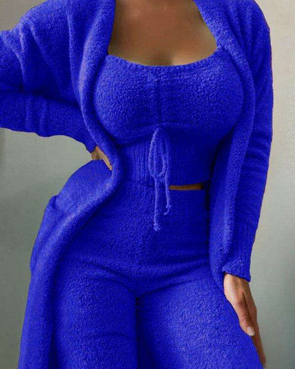 Sophisticated 3-Piece Polyester Suit Set with Plush Tie Detail