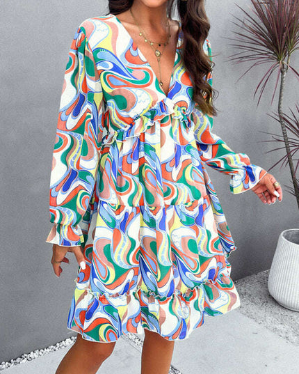 New elegant printed V-neck long-sleeved dress