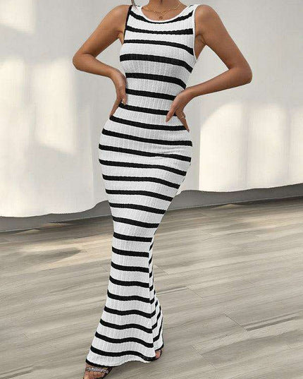 Sleek Striped Sleeveless Dress with Elegant Tailored Fit