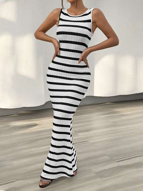 Sleek Striped Sleeveless Dress with Elegant Tailored Fit
