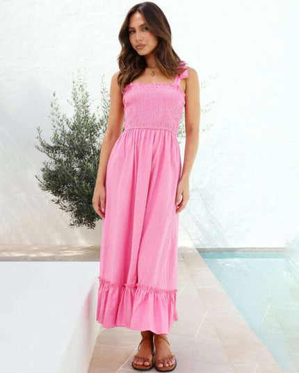 Fresh and sweet simple solid color suspender dress