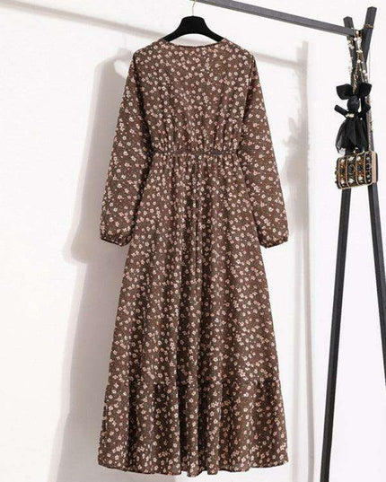 Chic Floral Maxi Dress: Effortless Elegance in Lightweight Chiffon