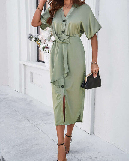 New solid color temperament V-neck short-sleeved dress