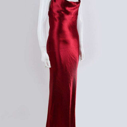 Elegant Backless Gown with Swing Neck - A Classic Solid Statement