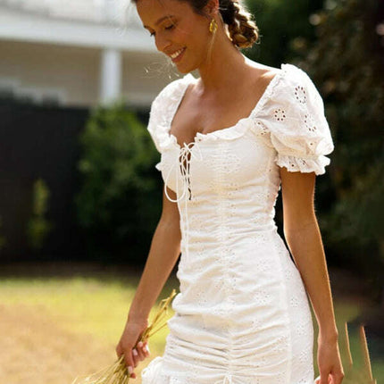 Women's hip-hugging skirt, lace-up, fashionable and sexy pleated V-neck short dress