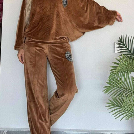 Gold velvet solid color round neck bat sleeves casual two-piece set