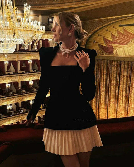 Fashionable and personalized long-sleeved color-blocked pleated hem mini skirt dress