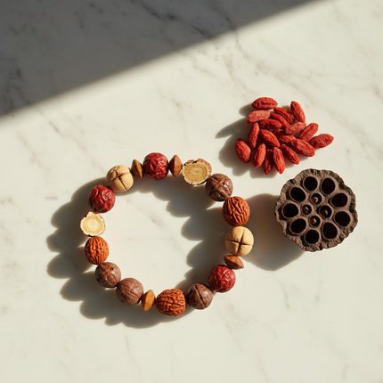 Ginseng, Lotus & Goji Berry Herbal Bracelet, TCM Botanical | Très Elite
