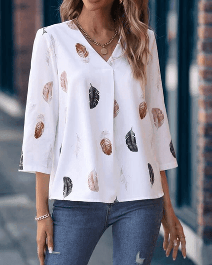 Stylish Feather Motif V-Neck Short Sleeve Top