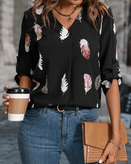 Stylish Feather Motif V-Neck Short Sleeve Top