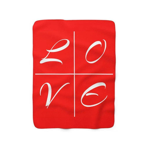 Cuddle in Comfort with the Love Sherpa Fleece Throw Blanket
