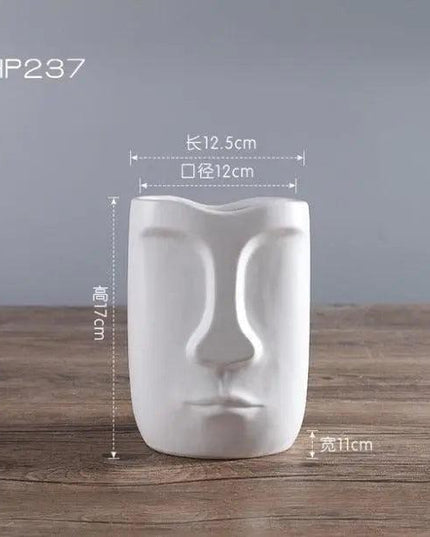 Elegant Ceramic Head Planter for Contemporary Floral and Succulent Displays
