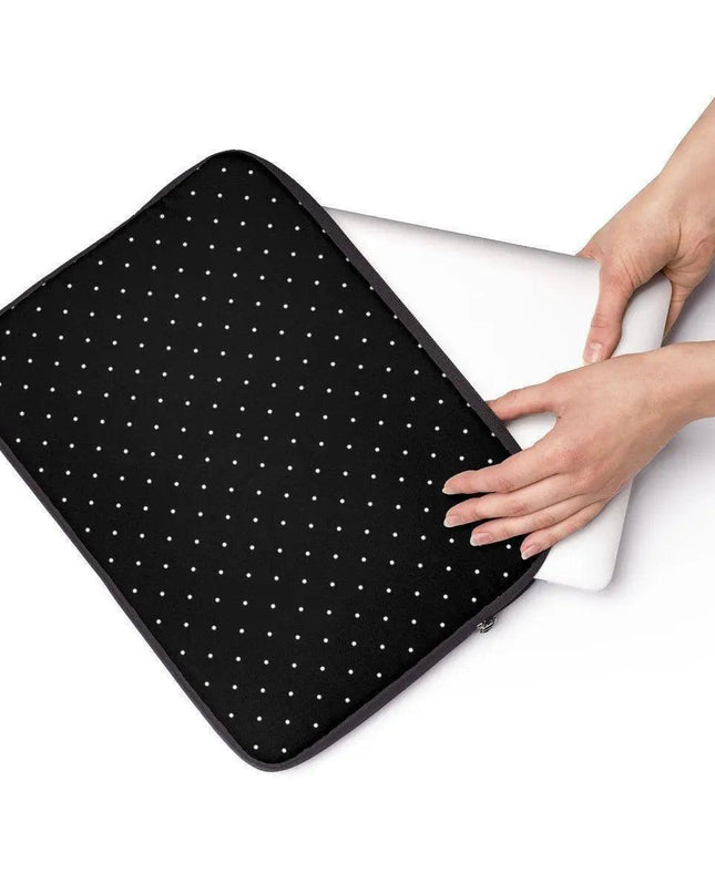 Maison d'Elite Stylish Laptop Sleeve - Elegant Protection for Your Device