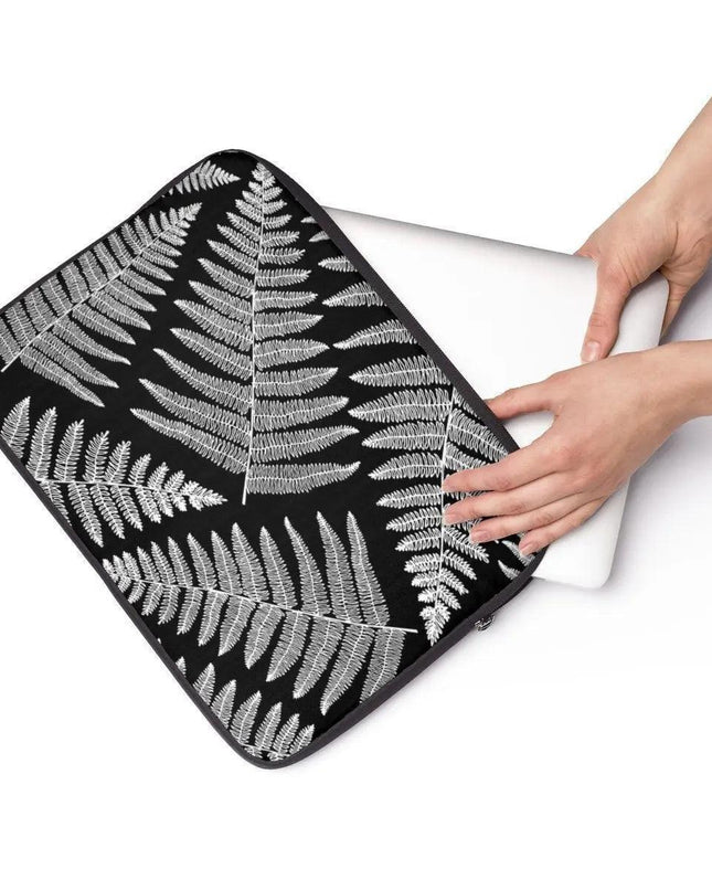 Sleek and Stylish Laptop Sleeve by Maison Tech - Ultimate Protection