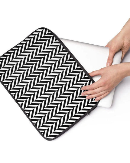 Elegant Protection Laptop Sleeves - Stylish Armor for Your Device
