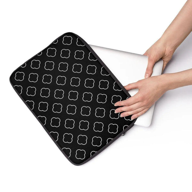 Elegant Professional Laptop Sleeve - Chic Protection for Your Device