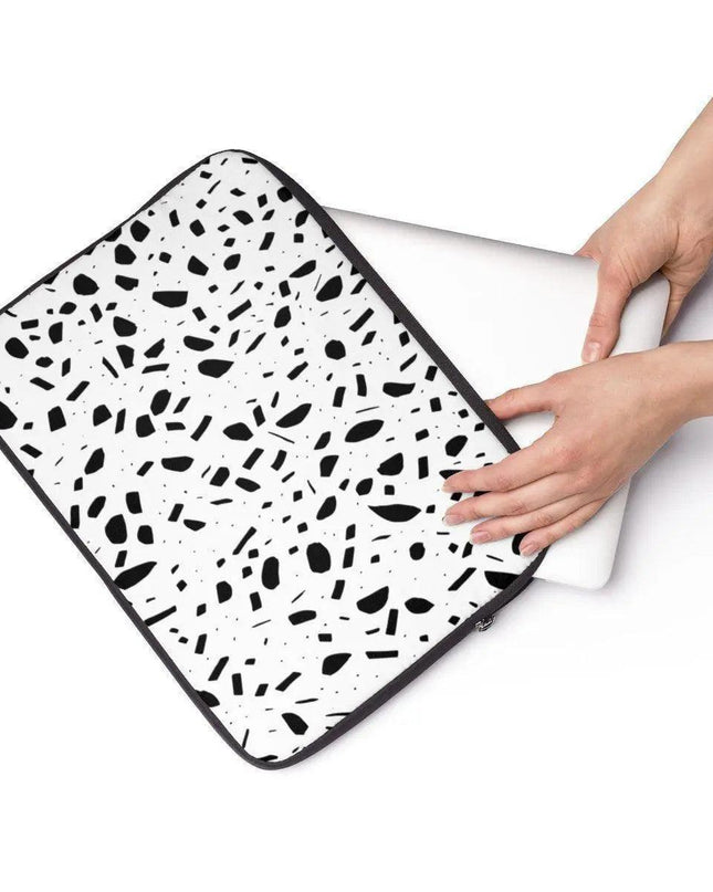 Stylish Protective Laptop Sleeve by Chic Elite Maison