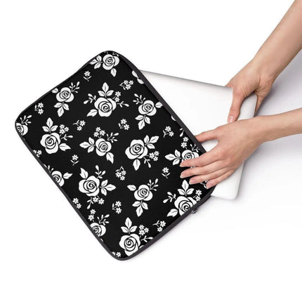 Urban Defender Laptop Sleeve - Sleek and Secure Tech Protection