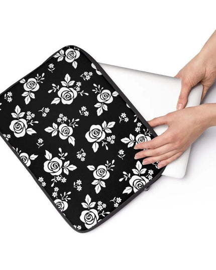 Urban Defender Laptop Sleeve - Sleek and Secure Tech Protection